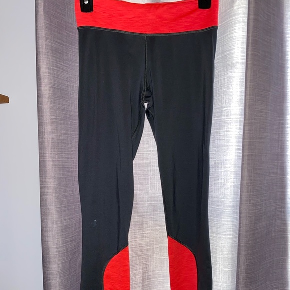 Under Armor Outfit Set - Picture 5 of 8